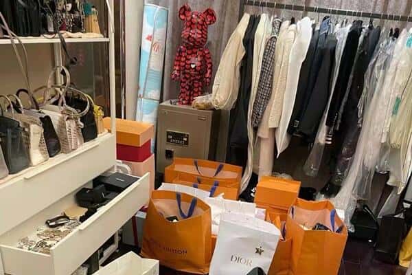 黔西南州册亨回收一线品牌衣服